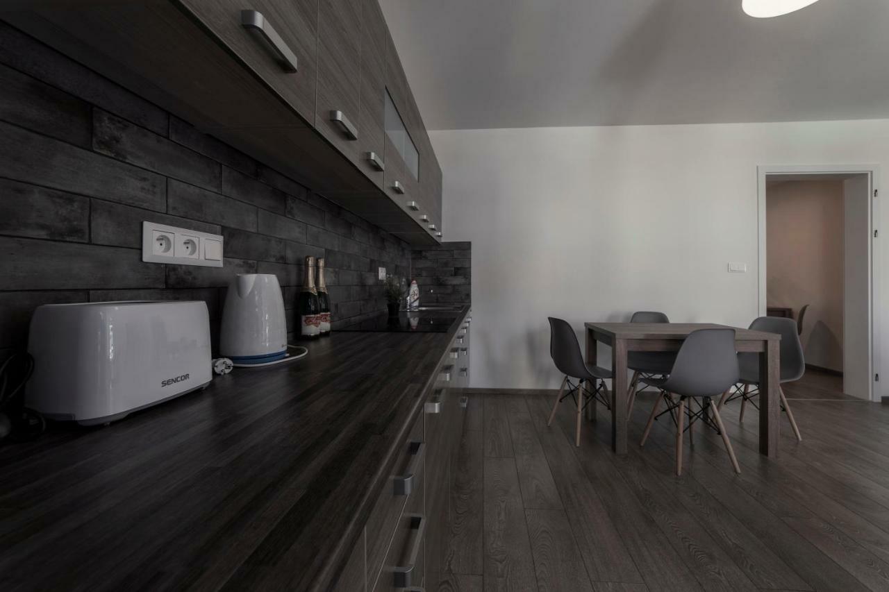 Hostel Homer Liben Praha Eksteriør bilde